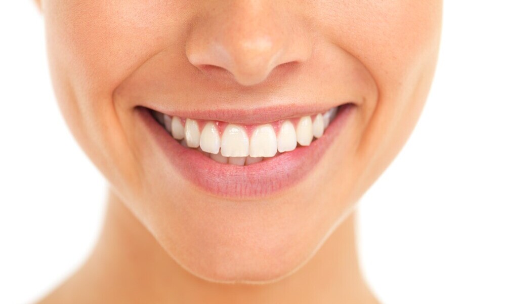 Smile Makeover: Transforming Your Smile and Boosting Your Confidence